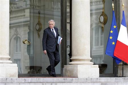 20.000 emplois d’avenir signés, annonce Jean-Marc Ayrault