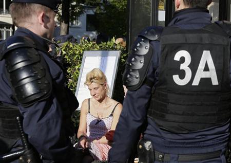 Défilé sous tension contre le mariage homosexuel