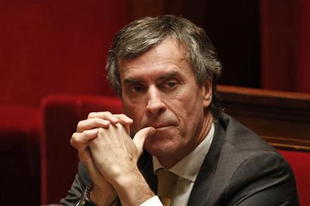 Jérôme Cahuzac renonce aux législatives, le PS soulagé