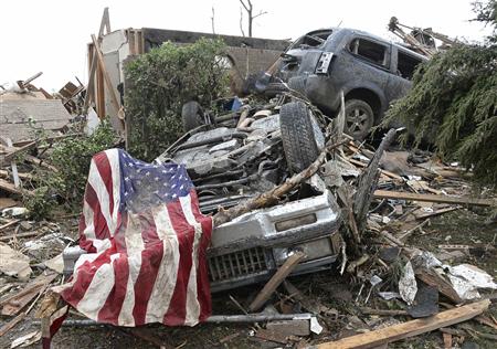 Une tornade sème mort et dévastation dans l’Oklahoma