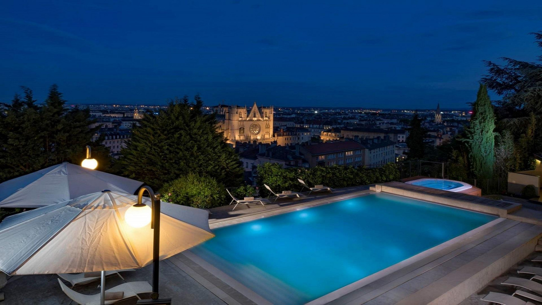 villa-florentine-lyon-rhone-alpes-seminaires-de-caractere-3.jpg