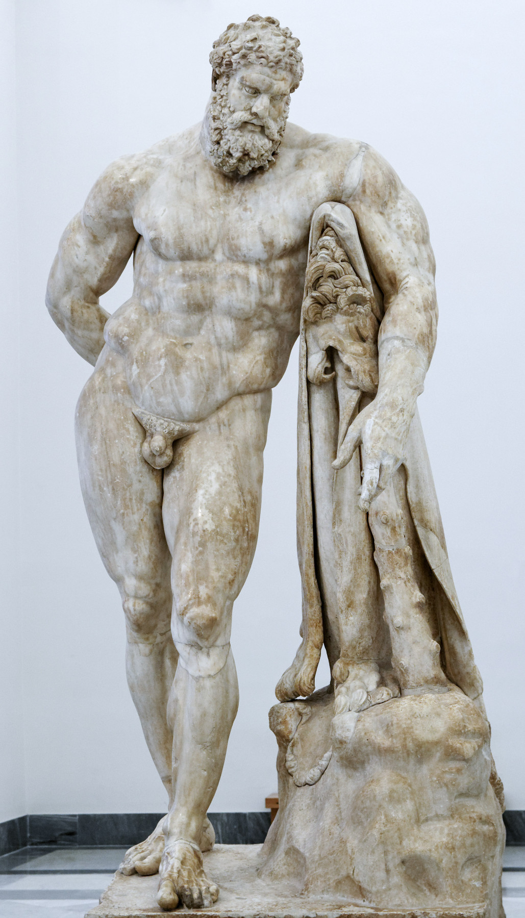 Hercule Farnese Lysippe.jpg