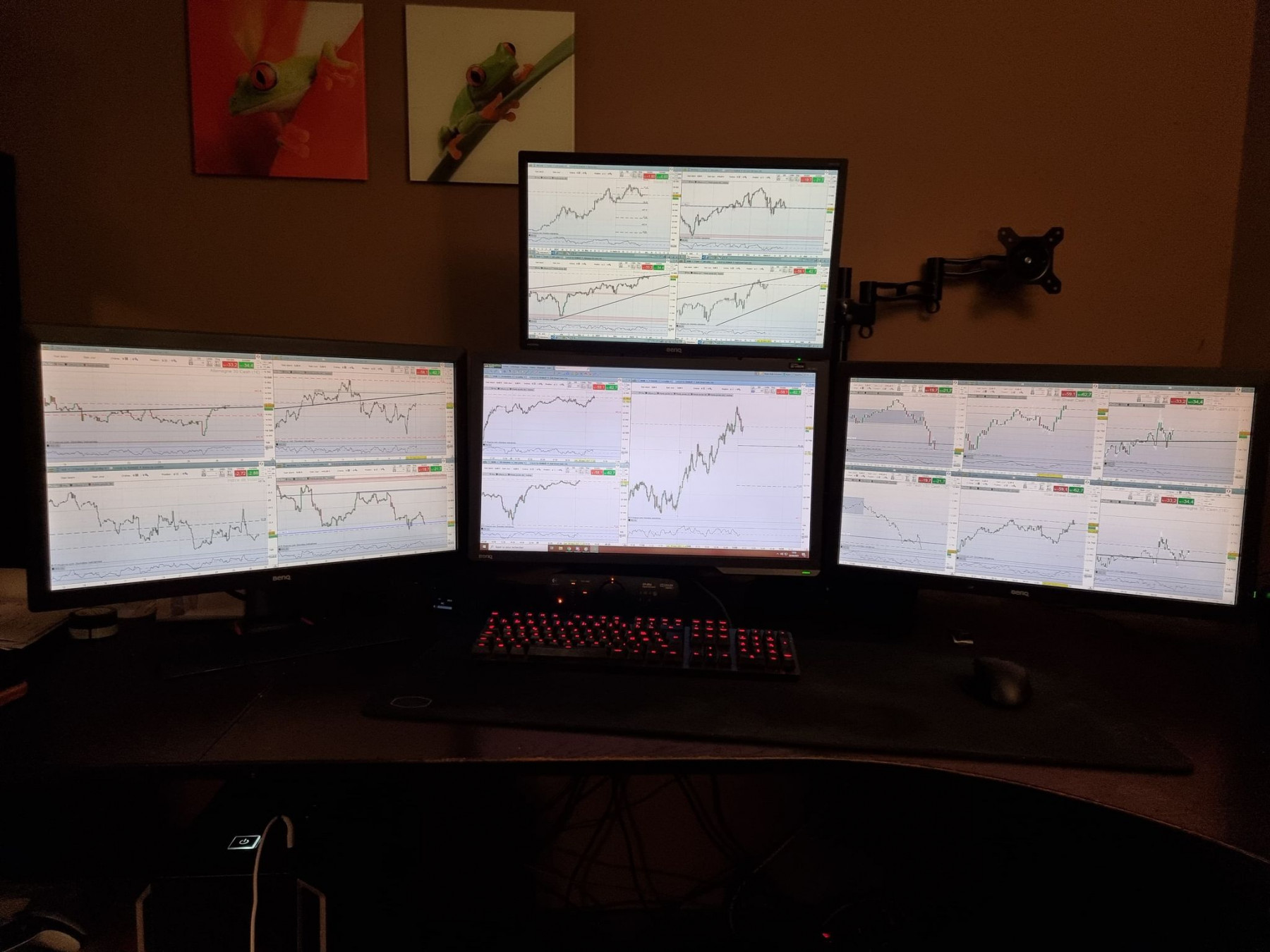 165071676_1965715873567459_3109602138369205073_n.jpg