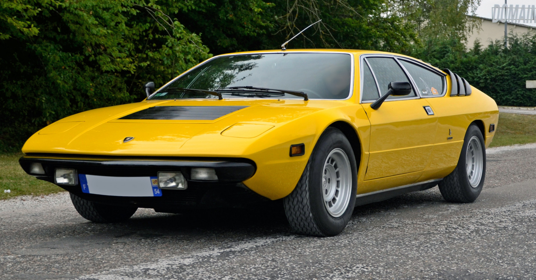 Lamborghini_Urraco_P111_(France).jpg