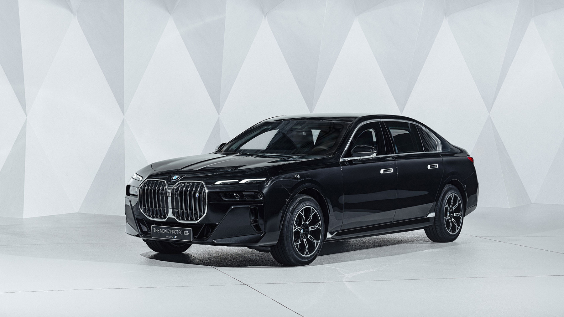 bmw-i7-protection.jpg