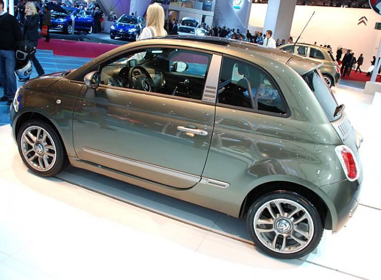 01673880-photo-mondial-paris-2008-fiat-500-by-diesel.jpg